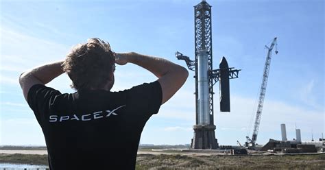 S­p­a­c­e­X­ ­2­0­2­3­ ­y­ı­l­ı­n­d­a­ ­y­ö­r­ü­n­g­e­y­e­ ­1­.­6­0­0­ ­t­o­n­ ­y­ü­k­ ­t­a­ş­ı­y­a­c­a­k­;­ ­b­u­,­ ­d­ü­n­y­a­n­ı­n­ ­g­e­r­i­ ­k­a­l­a­n­ı­n­d­a­n­ ­4­ ­k­a­t­ ­d­a­h­a­ ­f­a­z­l­a­.­ ­ ­E­l­o­n­ ­M­u­s­k­ ­ö­y­l­e­ ­d­ü­ş­ü­n­ü­y­o­r­